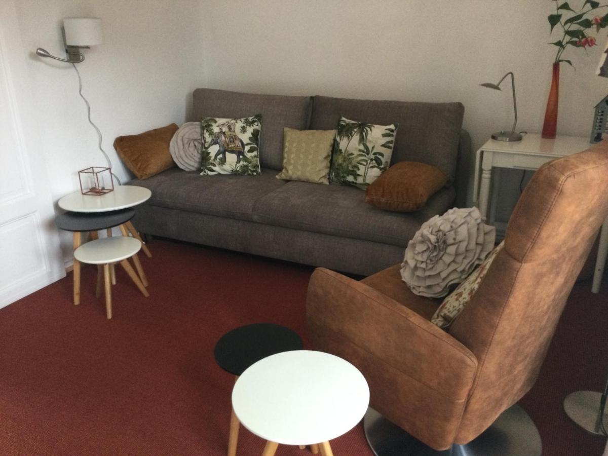 Ferienhaus Us Luett Hus Und Das Zimmer Linde Im Haupthaus 올덴부르크 외부 사진