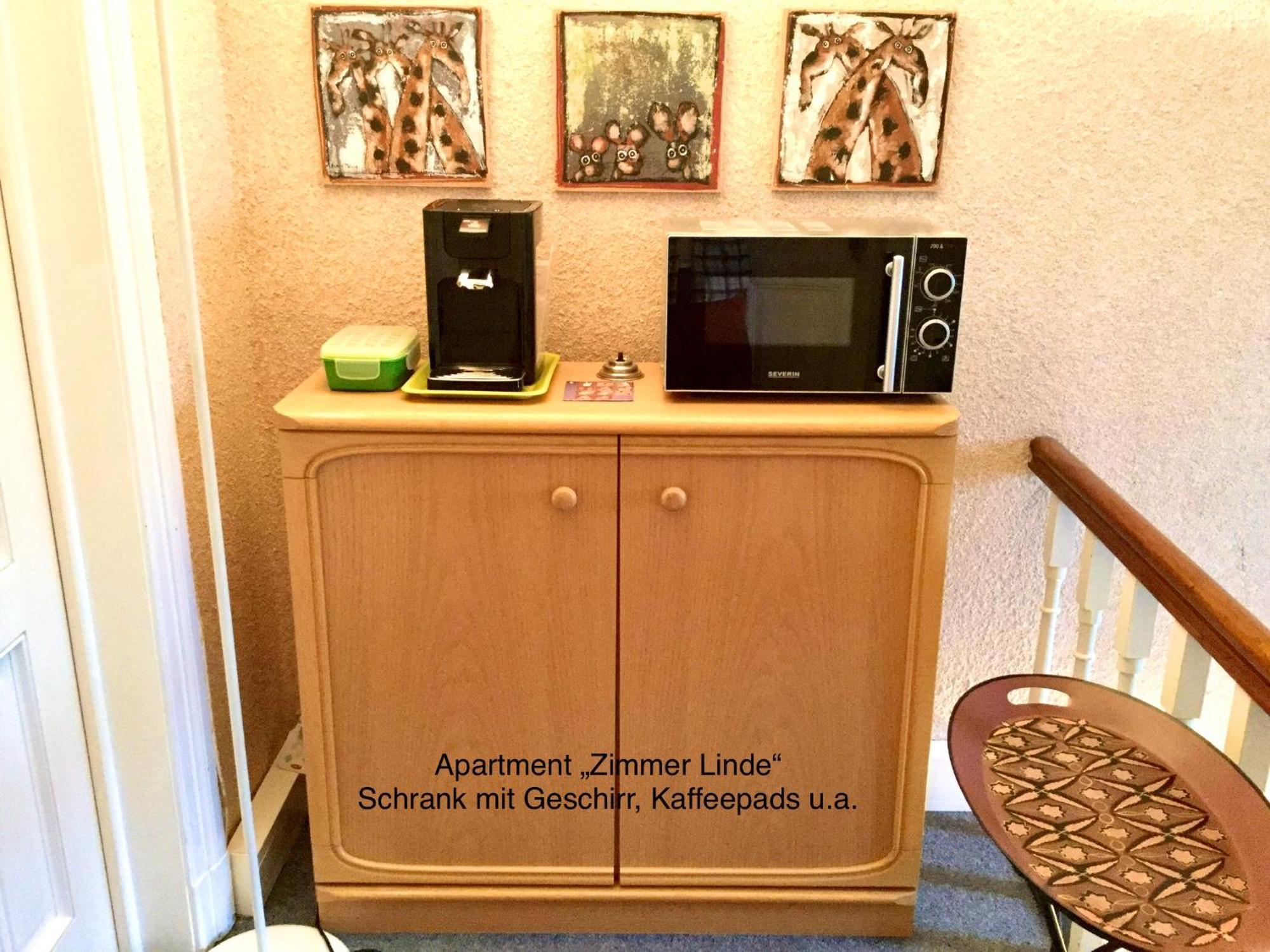Ferienhaus Us Luett Hus Und Das Zimmer Linde Im Haupthaus 올덴부르크 객실 사진