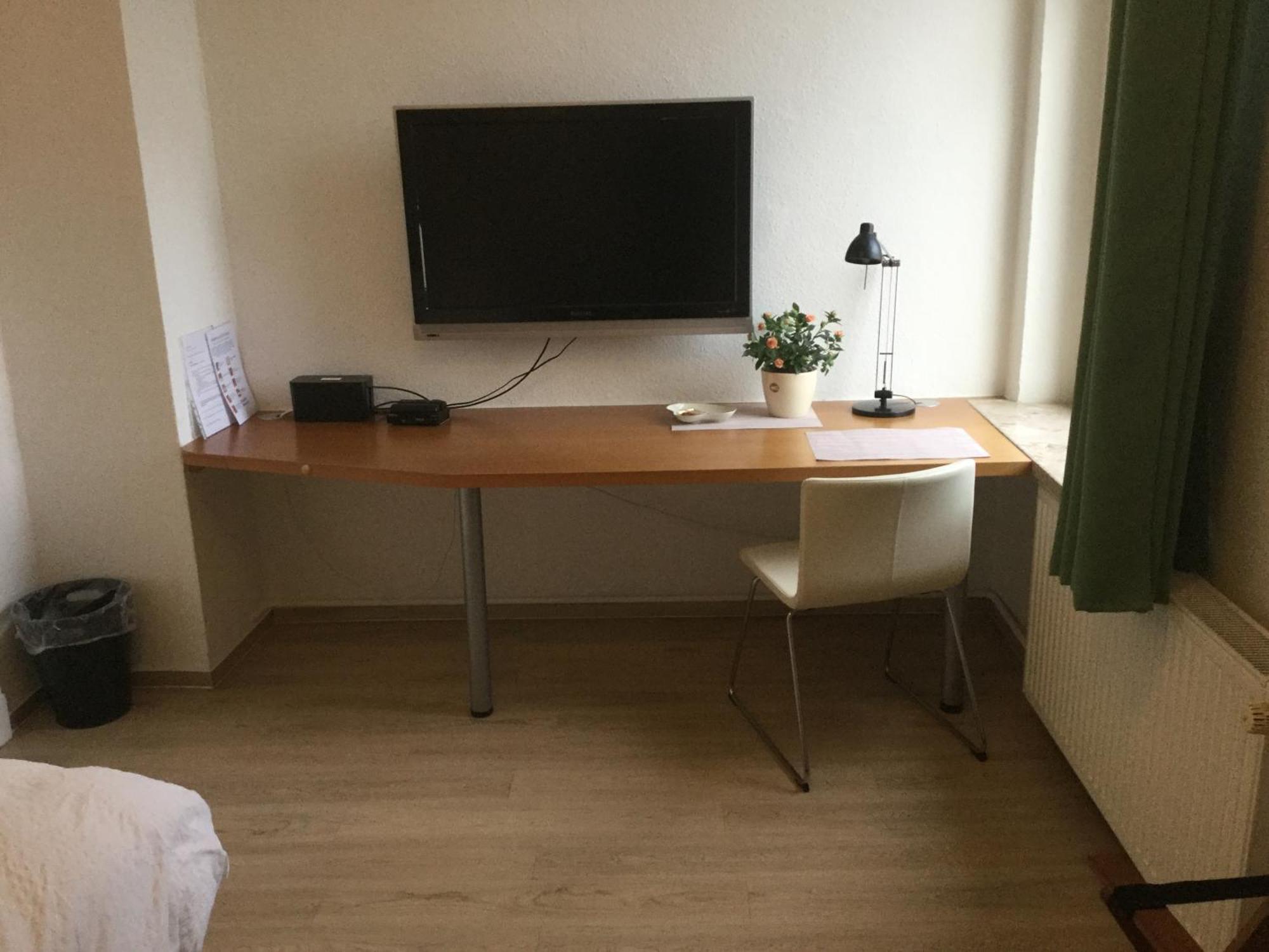 Ferienhaus Us Luett Hus Und Das Zimmer Linde Im Haupthaus 올덴부르크 객실 사진